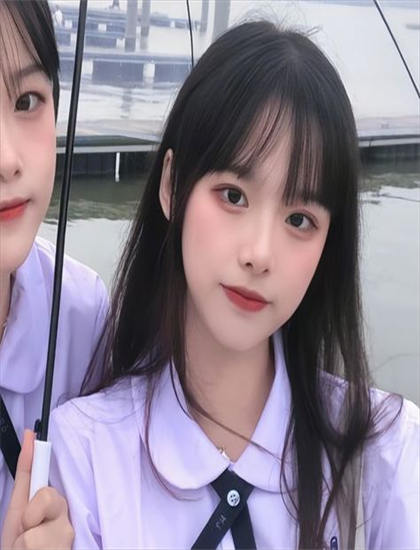 人物深度分析：咖啡小鼓中的演员的表演技巧与角色塑造 认识人物与故事的互动